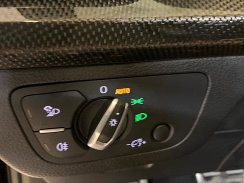 Used 2022 Audi SQ5 Premium Plus w/ Premium Plus Package image 19