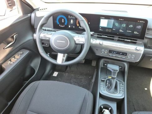 New 2027 Hyundai Kona SEL Sport FWD image 22