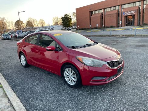 Used 2014 Kia Forte LX w/ Popular Package FWD image 7
