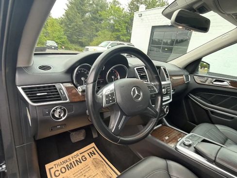 Used 2013 Mercedes-Benz GL 450 4MATIC image 19