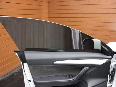 Used 2022 Tesla Model 3 image 19