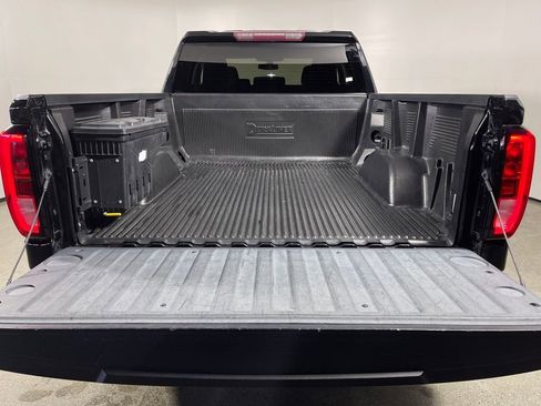 Used 2020 GMC Sierra 1500 Elevation w/ Elevation Value Package image 10