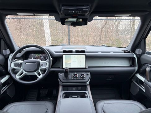 Certified 2024 Land Rover Defender 130 S image 22