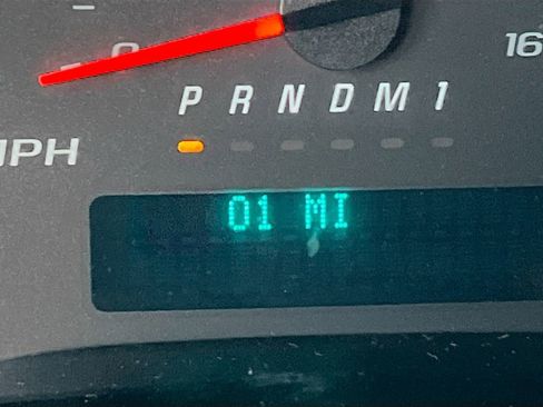 Used 2022 GMC Savana 2500 Work Van w/ Driver Convenience Package image 12