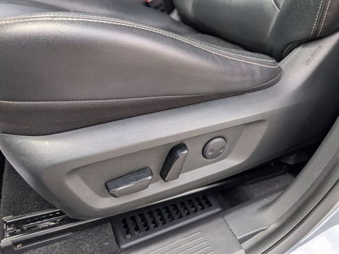 Used 2021 Nissan Rogue SL w/ Premium Package FWD image 10