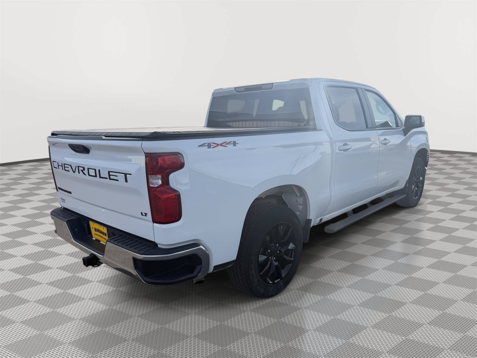 Used 2024 Chevrolet Silverado 1500 LT AWD/4WD image 9