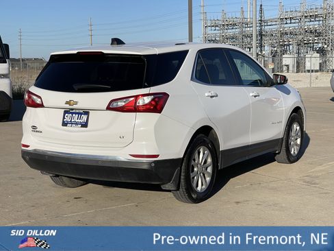 Used 2018 Chevrolet Equinox LT image 10