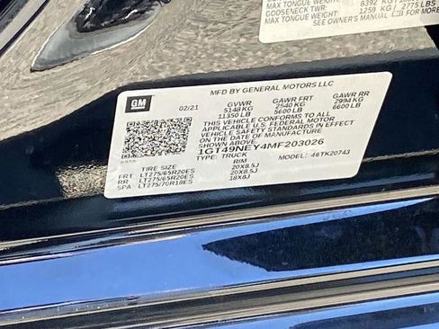 Used 2021 GMC Sierra 2500 SLT w/ SLT Premium Package image 29