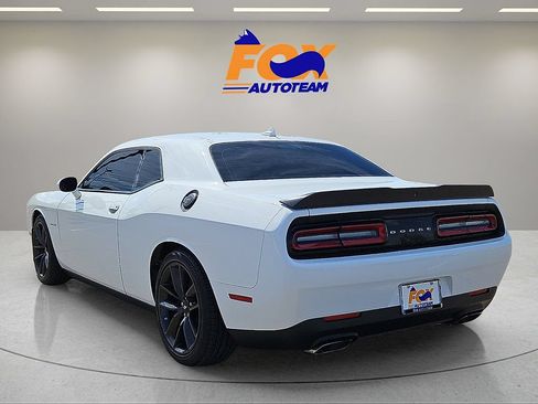 Used 2022 Dodge Challenger R/T w/ Shaker Package RWD image 3