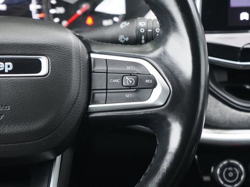 Used 2022 Jeep Compass Latitude AWD/4WD image 15