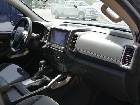 Certified 2023 Nissan Frontier SV w/ Technology Package AWD/4WD image 23