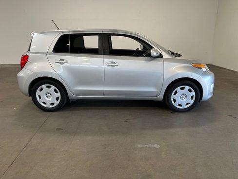 Used 2013 Scion xD FWD image 2