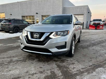 Used 2017 Nissan Rogue SV w/ Sun & Sound Touring Package