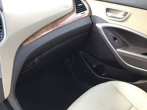 Used 2016 Hyundai Santa Fe Sport FWD image 33