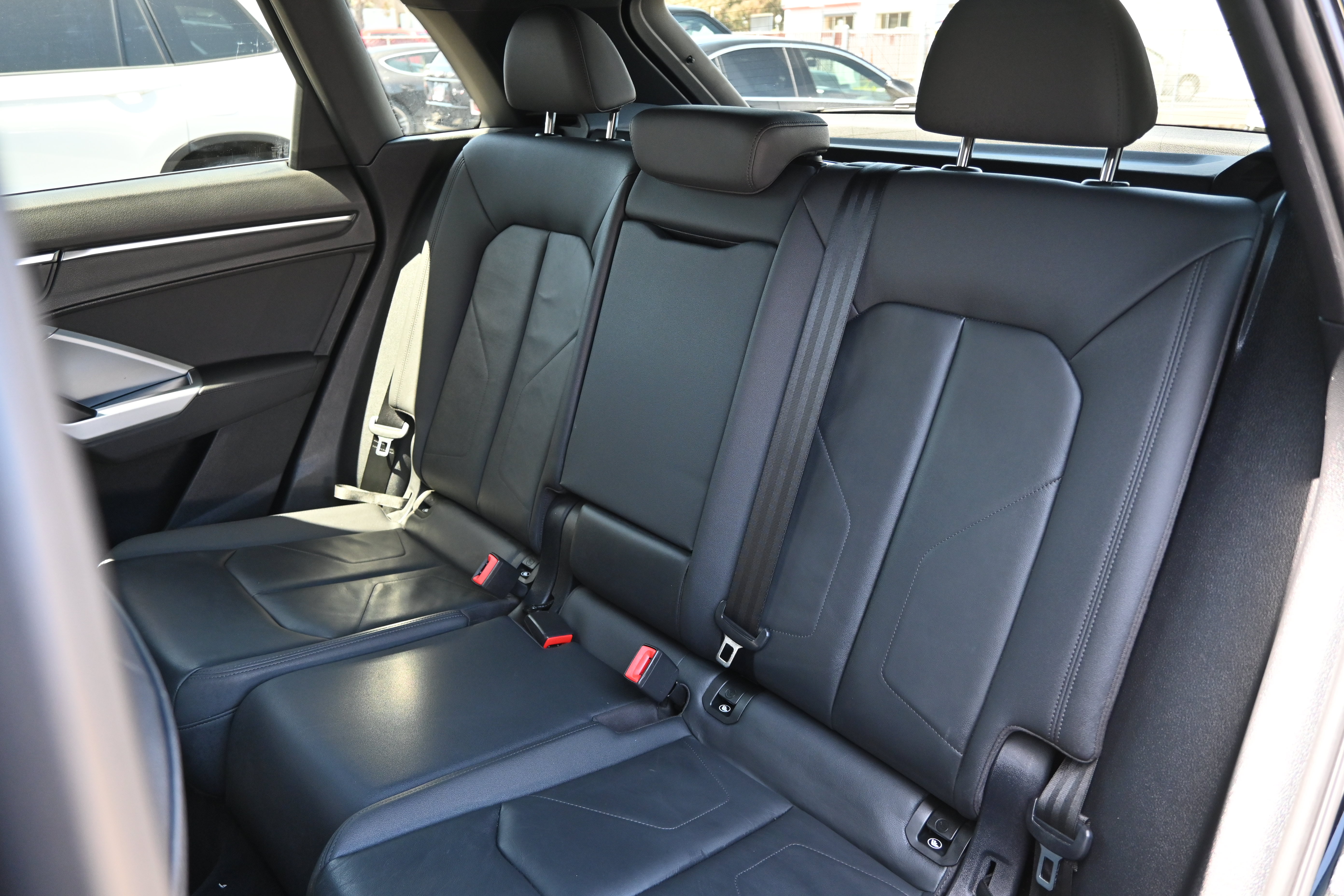 Used 2020 Audi Q3 2.0T Premium Plus w/ Premium Plus Package AWD/4WD image 39