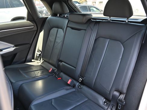 Used 2020 Audi Q3 2.0T Premium Plus w/ Premium Plus Package AWD/4WD image 39