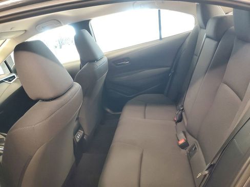 Used 2025 Toyota Corolla LE image 10
