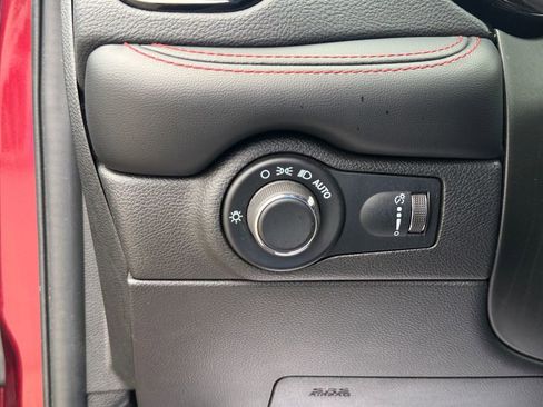 Used 2024 Dodge Durango GT AWD/4WD image 31