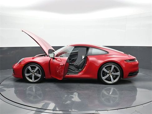 Used 2023 Porsche 911 Carrera T image 23