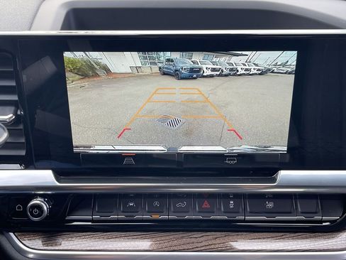 New 2026 GMC Sierra 1500 Elevation image 15