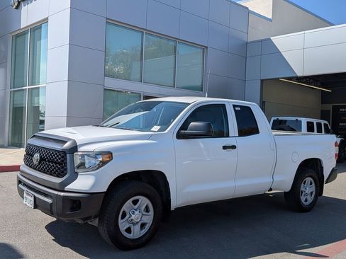 Used 2019 Toyota Tundra SR AWD/4WD image 9