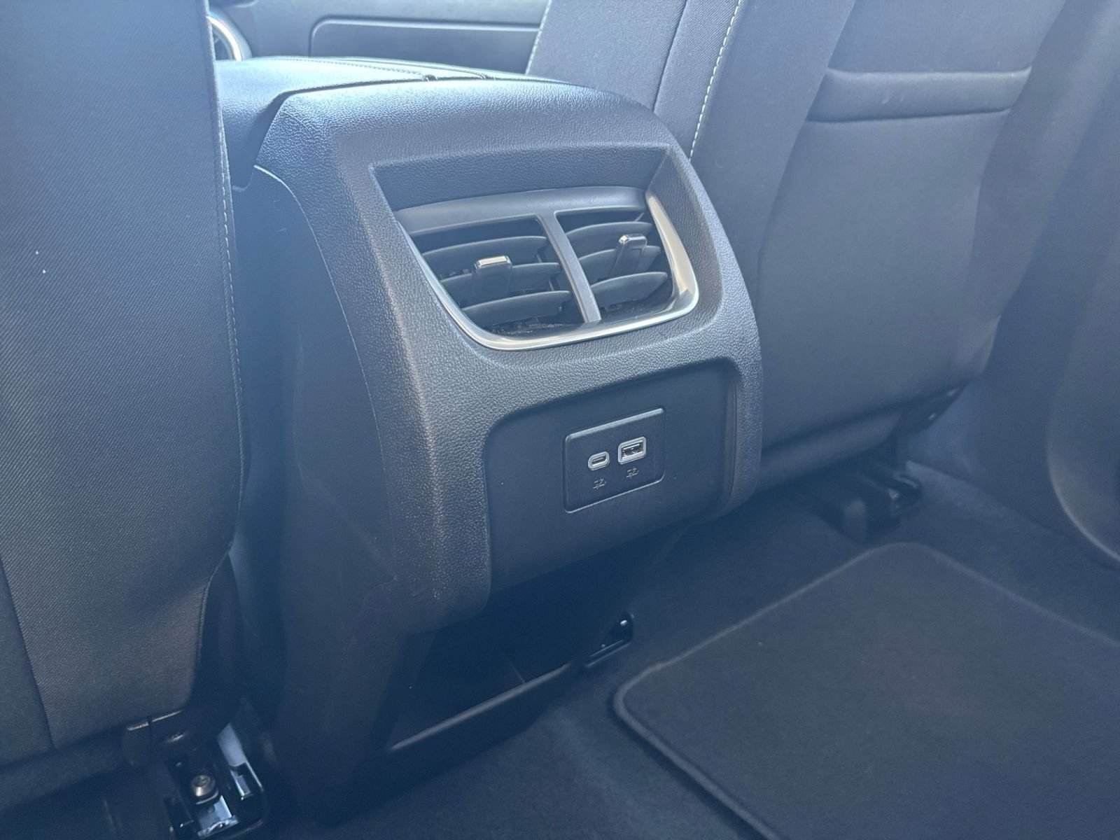 Used 2025 Chevrolet Blazer LT FWD image 22
