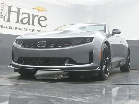 Used 2023 Chevrolet Camaro LT w/ RS Package image 4
