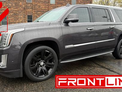 Used 2017 Cadillac Escalade ESV Luxury