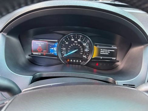 Used 2016 Ford Explorer Limited w/ Equipment Group 301A AWD/4WD image 14