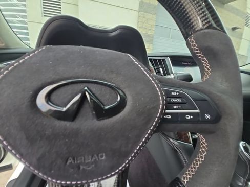 Used 2018 INFINITI Q50 Luxe w/ All Weather Package (L96) AWD/4WD image 19