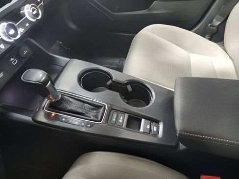 Used 2023 Honda Civic EX image 32