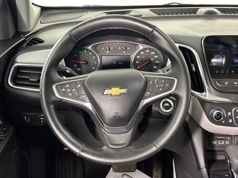 Used 2024 Chevrolet Equinox LT AWD/4WD image 15