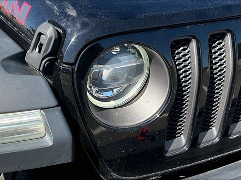 Used 2018 Jeep Wrangler Unlimited Rubicon AWD/4WD image 22