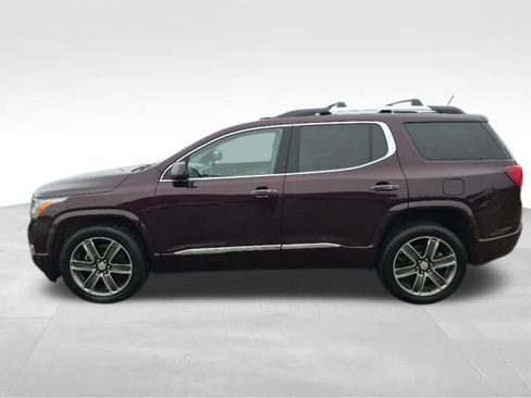 Used 2017 GMC Acadia Denali w/ Technology Package image 9