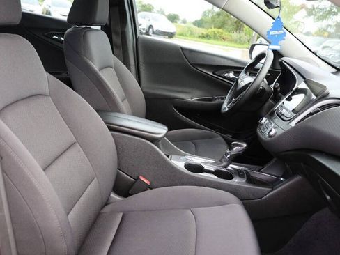 Used 2023 Chevrolet Malibu LT w/ Sport Edition FWD image 15