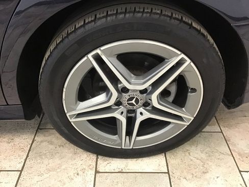 Used 2022 Mercedes-Benz E 350 4MATIC Sedan w/ AMG Line Exterior image 10