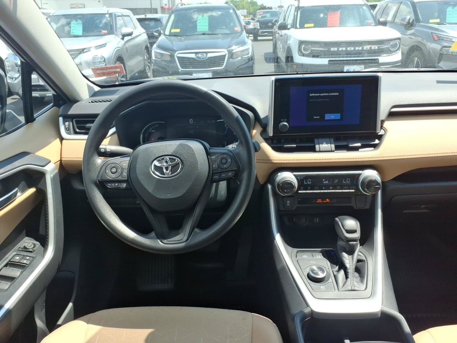 Used 2023 Toyota RAV4 XLE w/ Convenience Package AWD/4WD image 9