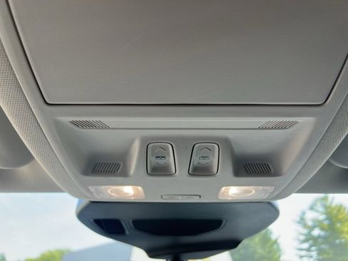 Used 2020 Ford Escape SEL image 34
