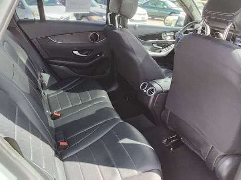 Used 2018 Mercedes-Benz GLC 300 4MATIC image 18
