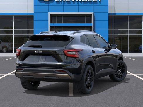New 2025 Chevrolet Trax ACTIV w/ Sunroof Package image 38