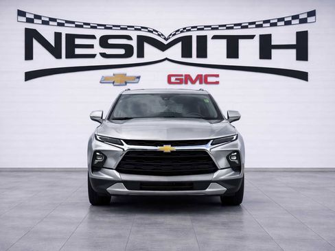 Used 2024 Chevrolet Blazer LT image 5