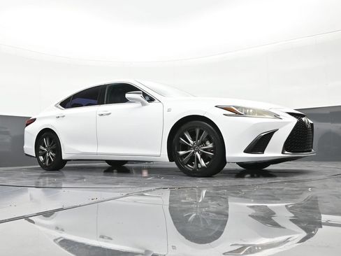 Used 2019 Lexus ES 350 F Sport w/ Accessory Package 2 FWD image 26