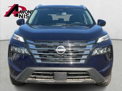 Certified 2024 Nissan Rogue SV w/ SV Premium Package image 5