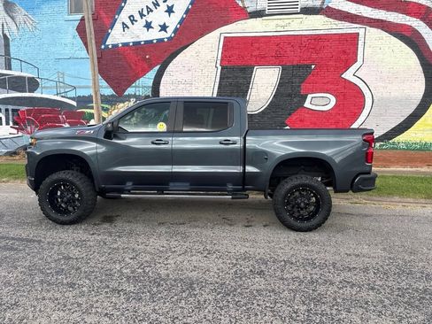 Used 2019 Chevrolet Silverado 1500 RST AWD/4WD image 3