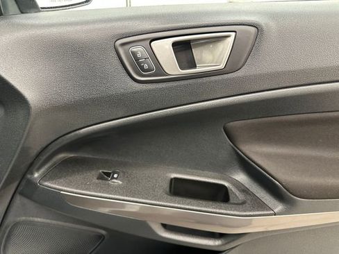 Used 2021 Ford EcoSport SE w/ SE Convenience Package image 13