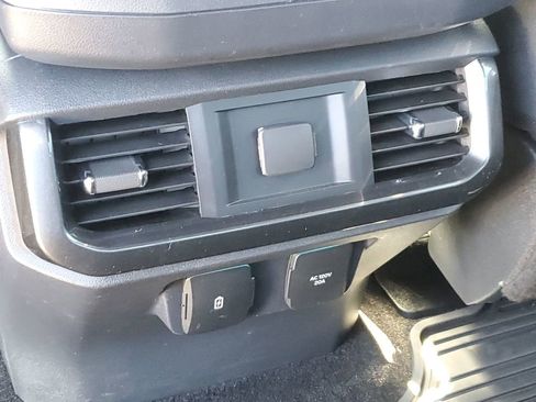 Used 2022 Ford F150 XLT w/ Equipment Group 302A High image 25