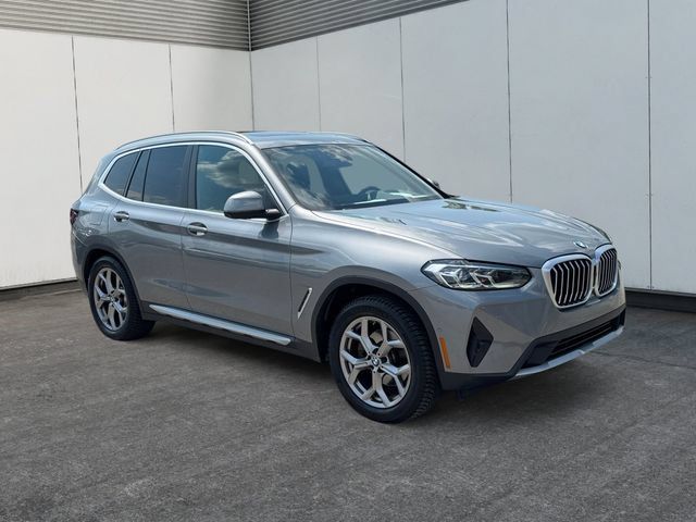 Used 2023 BMW X3 xDrive30i w/ Premium Package AWD/4WD image 7