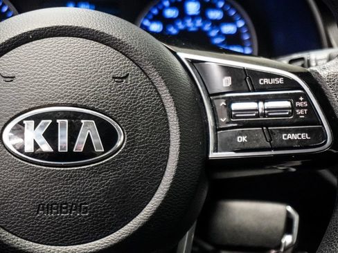 Used 2021 Kia Forte LXS FWD image 13