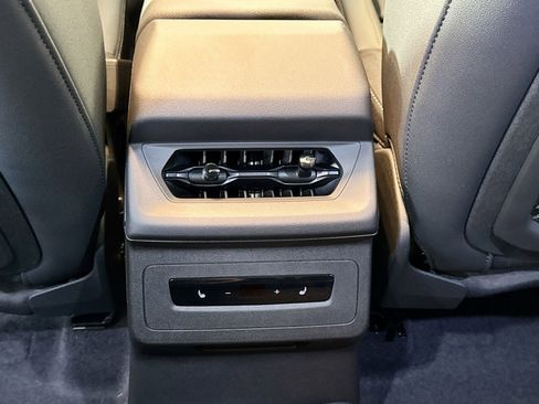 New 2027 Audi SQ6 e-tron Premium Plus image 22