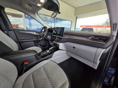 Used 2023 Ford Escape Active w/ Tech Pack #2 image 27